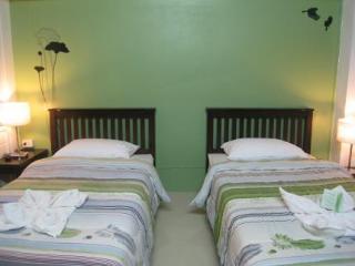 Green Place Guest House Nakhon Si Thammarat Exterior foto